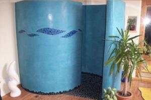 Spiraldusche mit Tadelakt