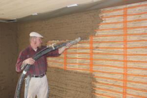 Lehmputz auf Wandheizung