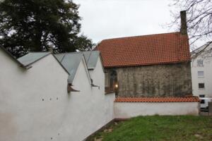 Aeschacher Friedhof, Lindau, Mauerabschnitt saniert mit Luftkalk